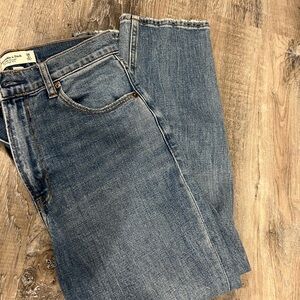 Abercrombie & Fitch Women’s Ankle Straight Jeans